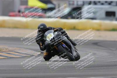 media/Jan-15-2023-SoCal Trackdays (Sun) [[c1237a034a]]/Turn 2 Set 2 (1155am)/